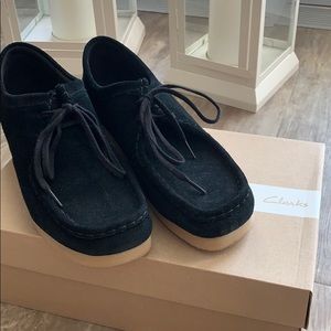 NWT Women’s Clarks Black Suede Wallabees